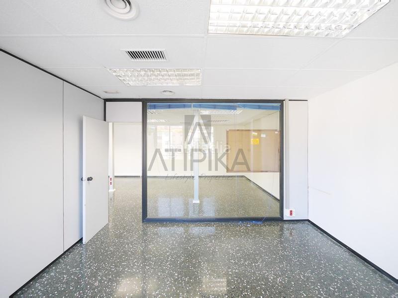 Foto 9a0bb9dc-bb12-4be0-8229-fe44c3d0f6d8. Miete büro in Barri de les Corts Barcelona