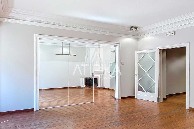 Foto d789f950-c775-47cb-a186-ea659d97ca76. Piso  en venta de 330 m2 apta para despacho o vivienda con posibilidad de segregar en avinguda de pau casals en Barcelona