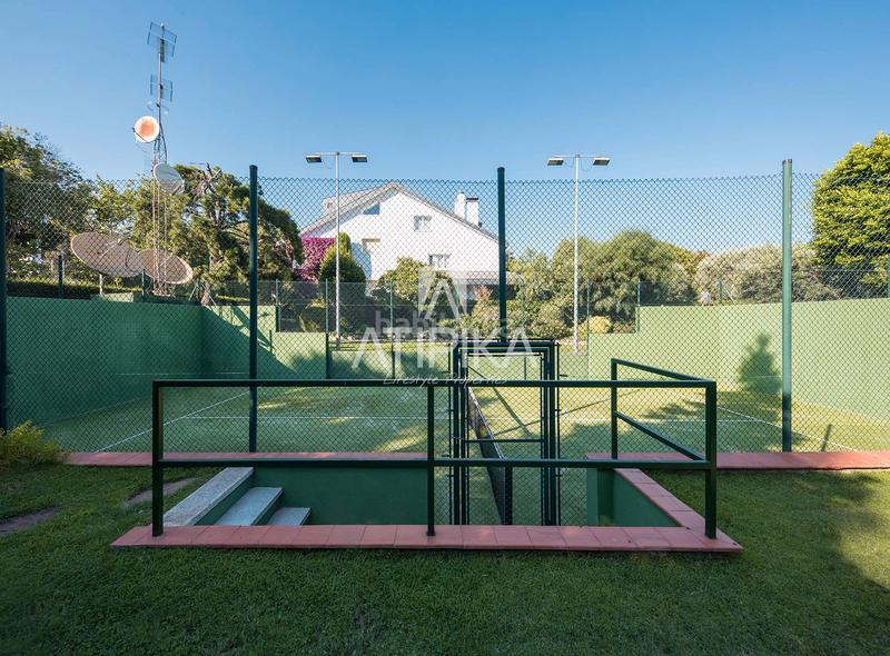 Foto 037e6e4d-3645-47be-8630-aac71d093168. Casa con riscaldamento parcheggio piscina in Pedralbes Barcelona