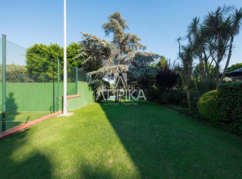 Foto 314dea14-abd8-4833-b16b-b439dda5d606. Casa con riscaldamento parcheggio piscina in Pedralbes Barcelona