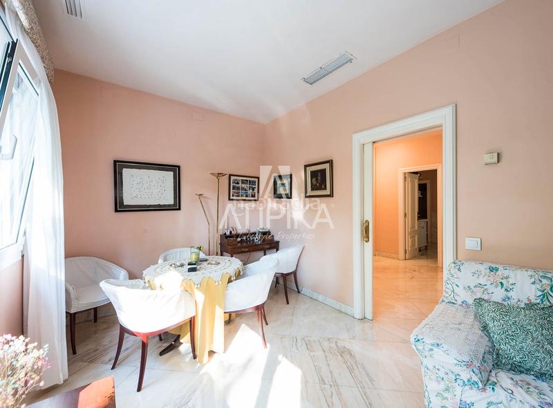 Foto 5e962eb7-e1cb-4255-87ac-131ea093ba29. Casa con riscaldamento parcheggio piscina in Pedralbes Barcelona