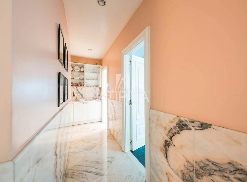 Foto 78f3e6ae-2621-468e-911f-dae307542a8c. Casa con riscaldamento parcheggio piscina in Pedralbes Barcelona