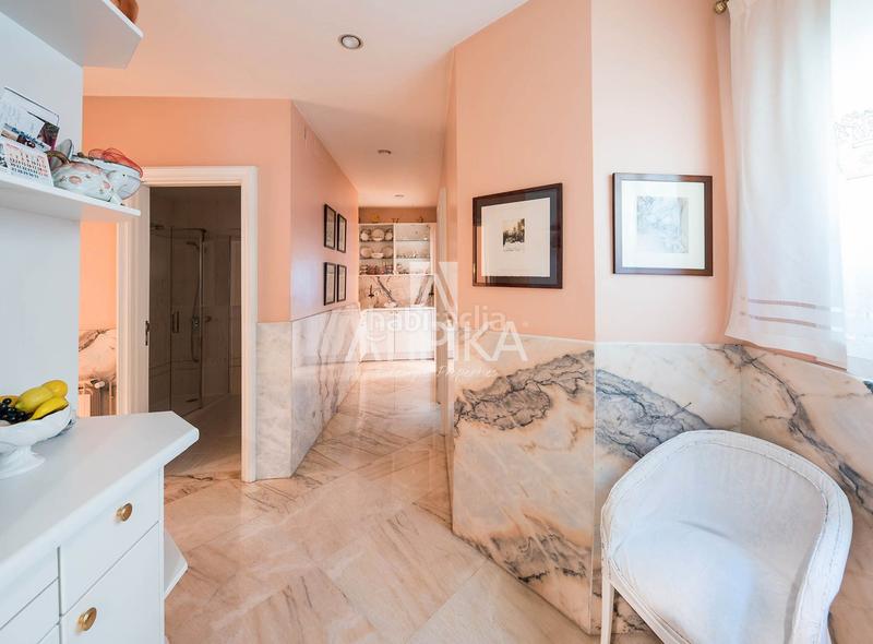 Foto 91bae819-2bc0-4964-8224-2a9dc03369a8. Casa con riscaldamento parcheggio piscina in Pedralbes Barcelona