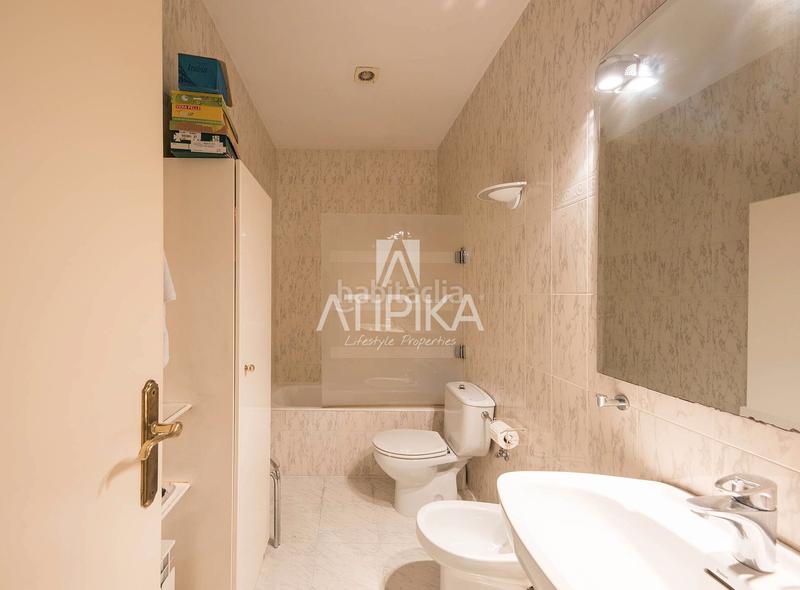 Foto 925f9862-318f-4a1e-b3e4-29eeb993b1af. Casa con riscaldamento parcheggio piscina in Pedralbes Barcelona