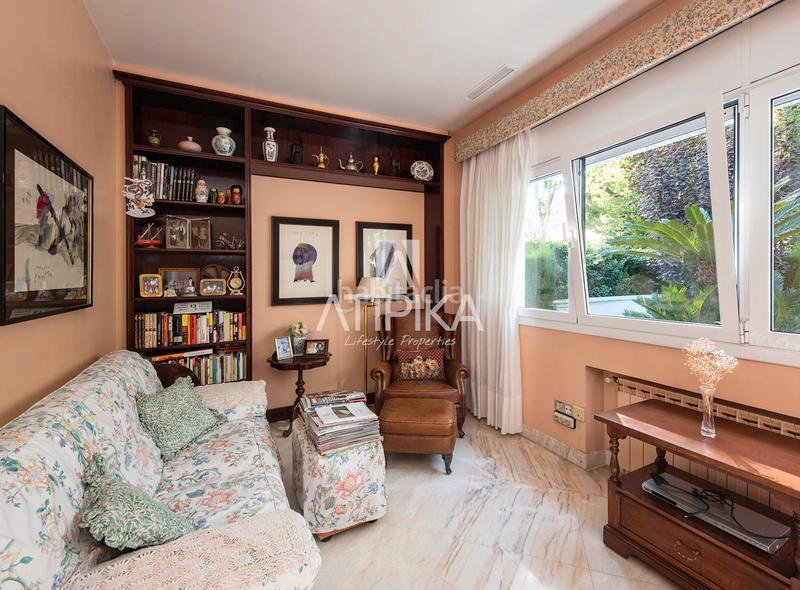 Foto 9cfc60bd-af01-4540-8aac-d4674b708280. Casa con riscaldamento parcheggio piscina in Pedralbes Barcelona