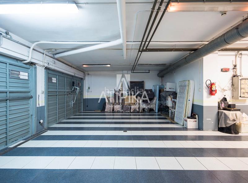 Foto de06fa27-4062-41c8-87a1-f57707c78ed9. Casa con riscaldamento parcheggio piscina in Pedralbes Barcelona