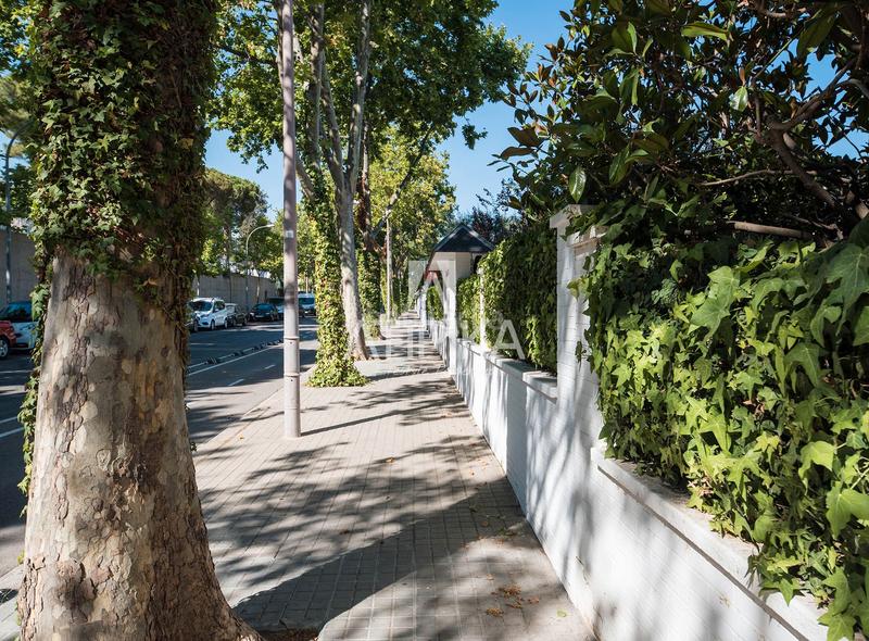 Foto fb4af0e7-1b43-4ba3-9695-a8462ebbd5bb. Casa con riscaldamento parcheggio piscina in Pedralbes Barcelona