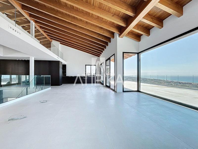 Foto a4872a71-e8a0-403f-87d9-d75aedf973a9. Lloguer casa amb calefacció aparcament piscina a Castelldefels