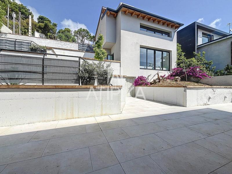 Foto aa2ae822-a598-459c-ab20-e87dacb3924a. Location maison avec chauffage parking piscine dans Castelldefels