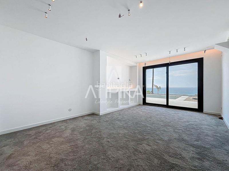 Foto 5c05a5fc-eafd-4c2c-88bf-d734df8aaff7. Rent house with heating parking pool in Bellamar Castelldefels