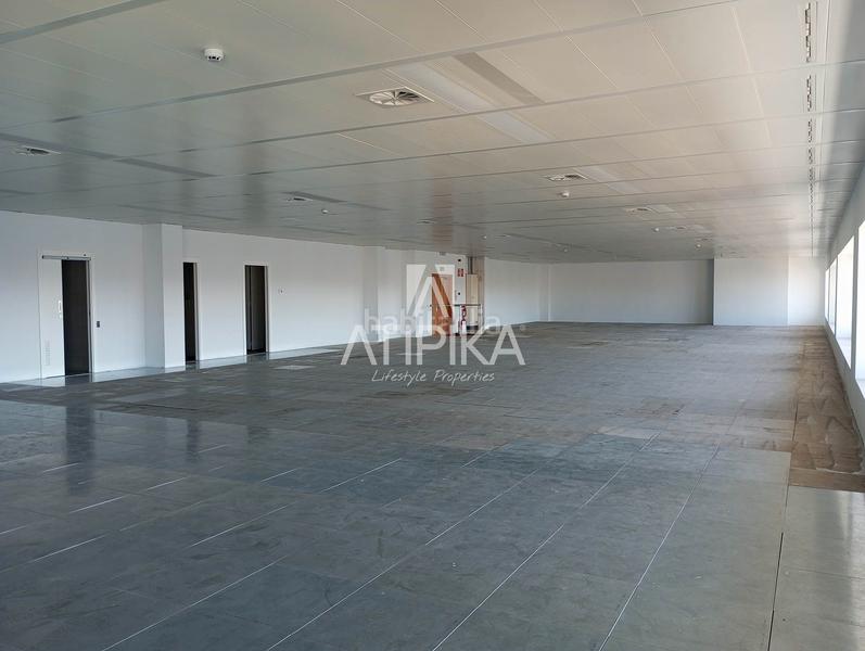 Foto f70913e7-70d3-4542-87a5-80e2bce45992. Alquiler oficina  en alquiler de 1.080m en lilla diagonal en Barcelona