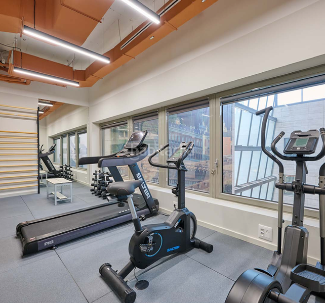 Foto 3b316968-e25b-49d5-896f-b04dd8416b17. Lloguer oficina amb calefacció a Barri de les Corts Barcelona