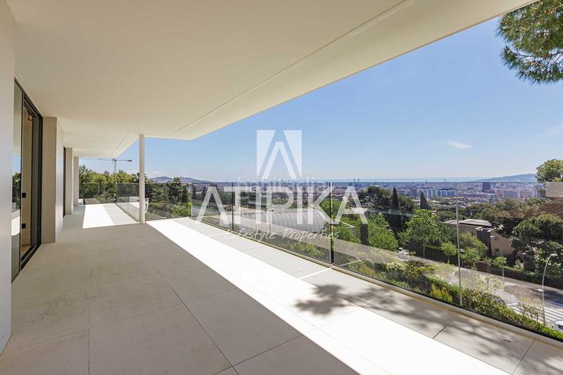 Foto 89fe0917-b56a-40e6-98a4-dcf6972ee8ac. Maison avec chauffage parking piscine dans Pedralbes Barcelona