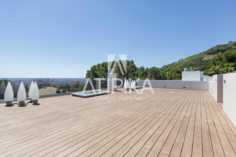 Foto 9e1bb405-4d3f-4001-af10-c80bfba132fc. Maison avec chauffage parking piscine dans Pedralbes Barcelona