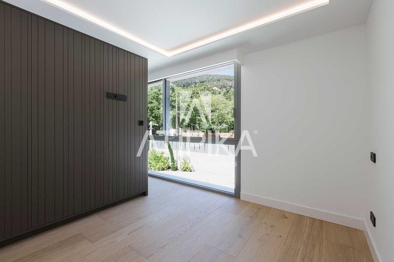 Foto ff4df9da-a9d9-417a-bb01-99443ab8286d. Maison avec chauffage parking piscine dans Pedralbes Barcelona