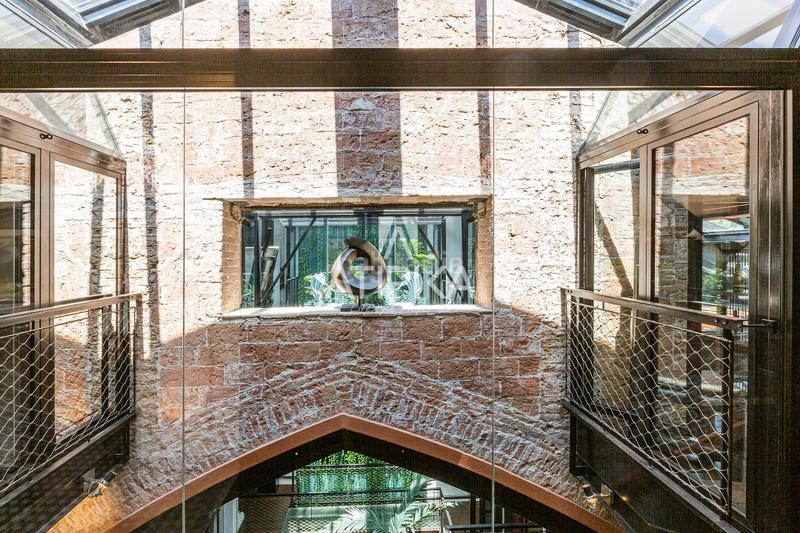 Foto 4c19c4e7-2803-4a32-9fe5-6a7d3302496f. Maison avec chauffage parking piscine dans Poblenou Barcelona