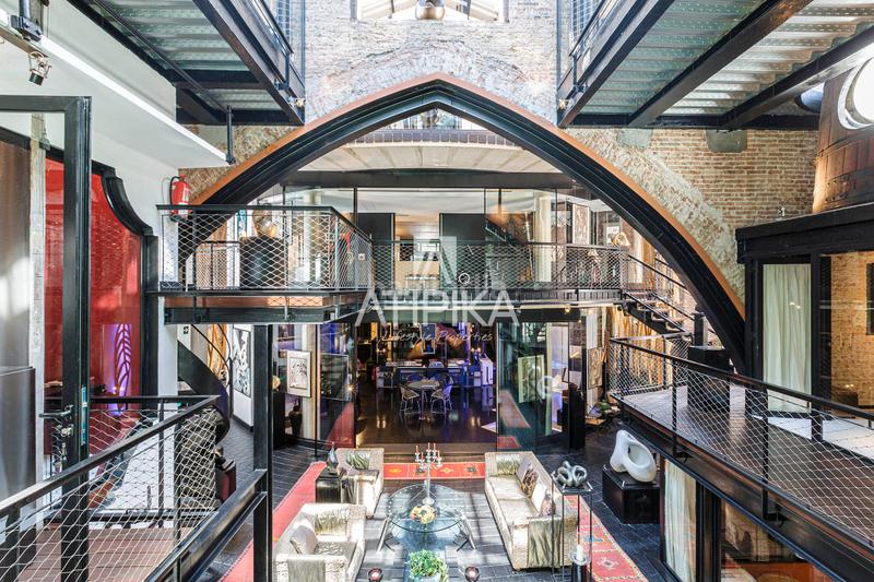 Foto 73700c78-fe66-4779-91bf-cc014cf8ef75. Maison avec chauffage parking piscine dans Poblenou Barcelona