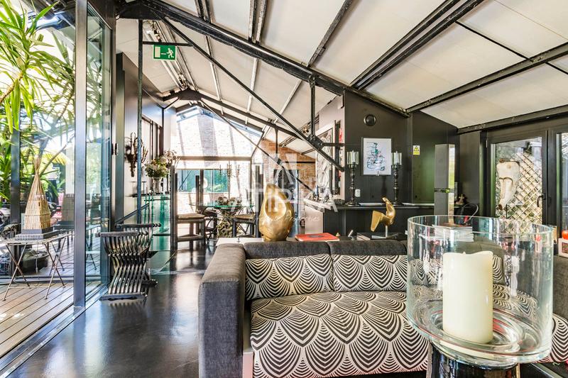 Foto b1cd4a4f-e973-42b6-82a6-4599a4e0206d. Maison avec chauffage parking piscine dans Poblenou Barcelona