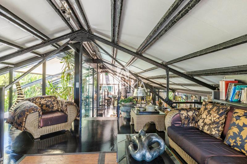 Foto fa438ffb-f7b3-4df0-b4a5-bf14d6e091ee. Maison avec chauffage parking piscine dans Poblenou Barcelona