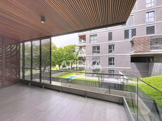 Etagenwohnung in Finestrelles. Piso en venta de obra nueva con terraza, piscina comunitaria y p