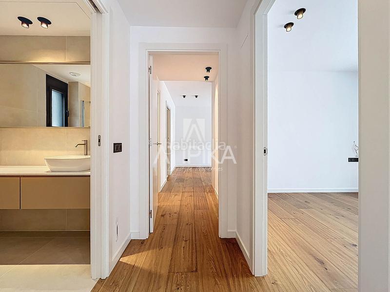 Foto 54fb57ff-db92-46cb-a699-a875c4b373a9. Piso en sofia 31 piso en venta de 120m2 y 100m2 de terraza de obra nueva con acabados de alta calidad y estratégicamente ubicado en el vinyet en Sitges