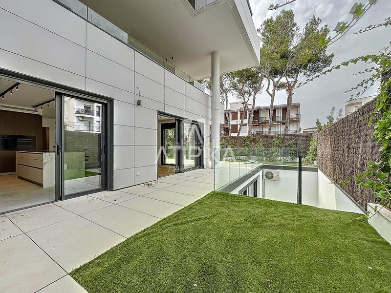 Foto 96d2f157-7e1e-4a19-8012-6f943a7f0b4f. Piso en sofia 31 piso en venta de 120m2 y 100m2 de terraza de obra nueva con acabados de alta calidad y estratégicamente ubicado en el vinyet en Sitges