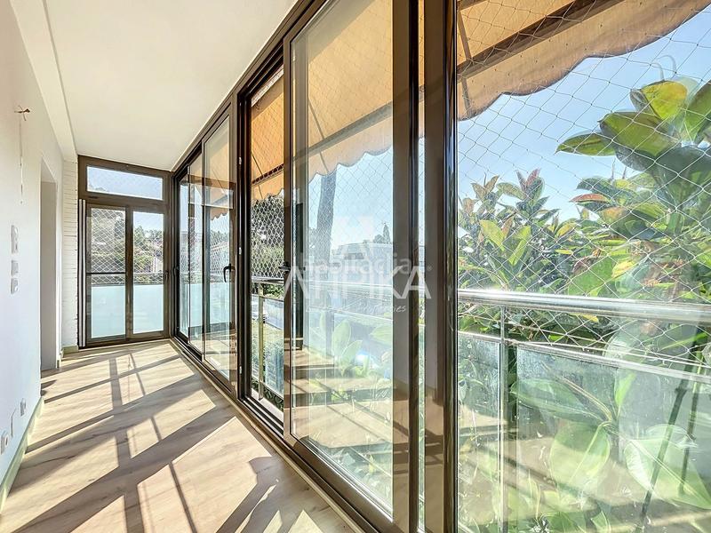 Foto 9bbe7a78-0d37-4d00-9a20-e95dee6979ea. Casa con riscaldamento parcheggio piscina in Montmar Castelldefels