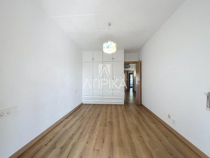 Foto be437a2d-cd94-46f9-b69b-c3c005098c32. Casa con riscaldamento parcheggio piscina in Montmar Castelldefels