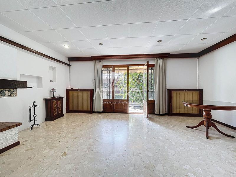 Foto e8b37047-c2a5-4c9d-8433-3af52033d86f. Casa con riscaldamento parcheggio piscina in Montmar Castelldefels