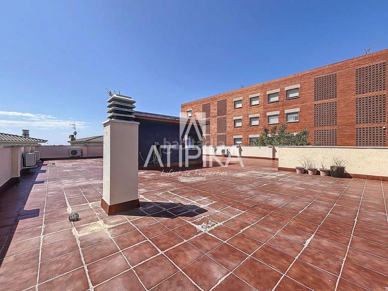 Foto 70ab970b-6e56-4ba6-b828-108e3265ce95. Haus mit heizung parking pool in Santa Maria-l´Eixample-Sud Sumella Cubelles