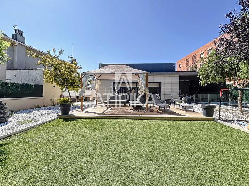 Foto b71b009a-5178-4fb6-b973-52c6566dc871. Haus mit heizung parking pool in Santa Maria-l´Eixample-Sud Sumella Cubelles