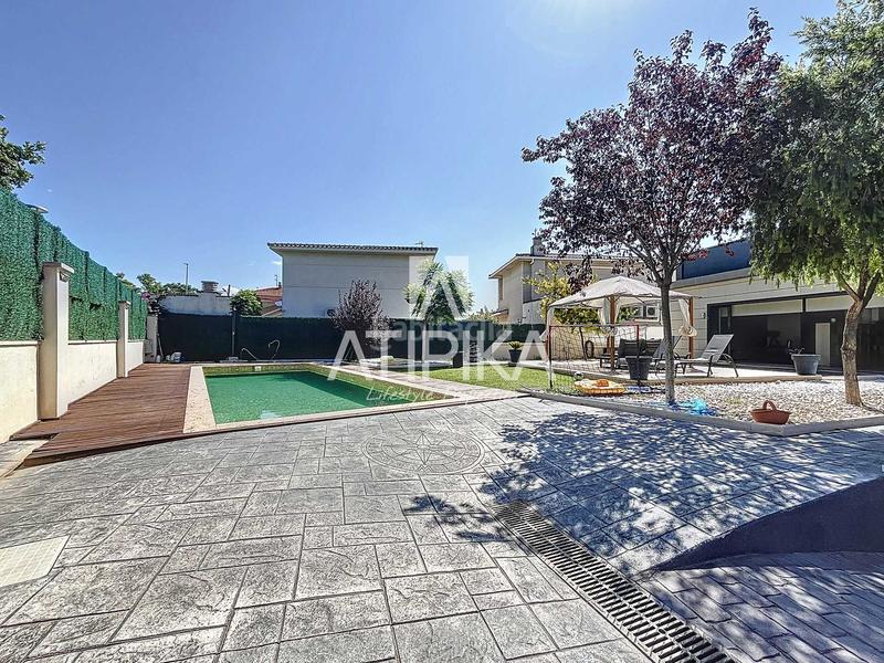 Foto cc78db39-6c41-4cfd-9131-4e25fb4ecae8. Haus mit heizung parking pool in Santa Maria-l´Eixample-Sud Sumella Cubelles