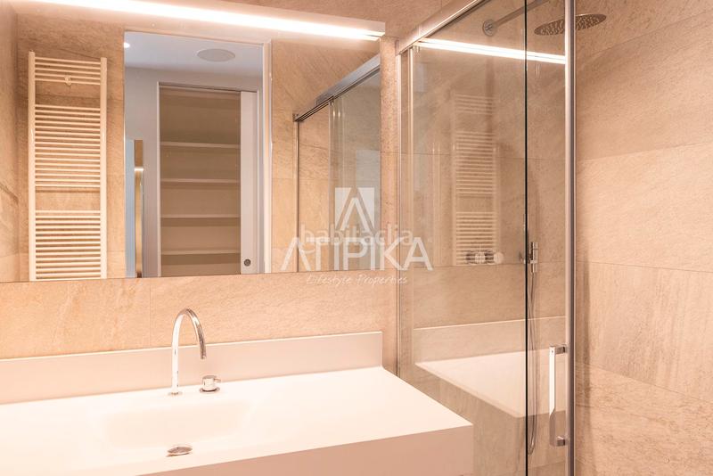 Foto 76bd693a-b34d-4823-82ca-77abe24b7df0. Àtic a Dreta de l´Eixample Barcelona