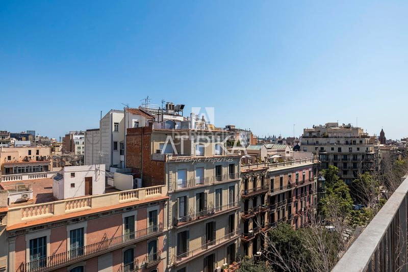 Foto 976b8a94-ecee-43df-aa26-408b90e1066d. Àtic a Dreta de l´Eixample Barcelona