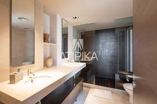 Lloguer Casa a Gava Mar. Exclusiva casa de diseño en primera línea de mar con piscina pri