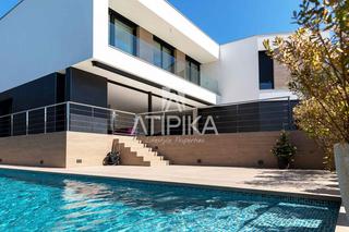 Location Maison  Vicens bou. Villa de diseño en alquiler con piscina privada