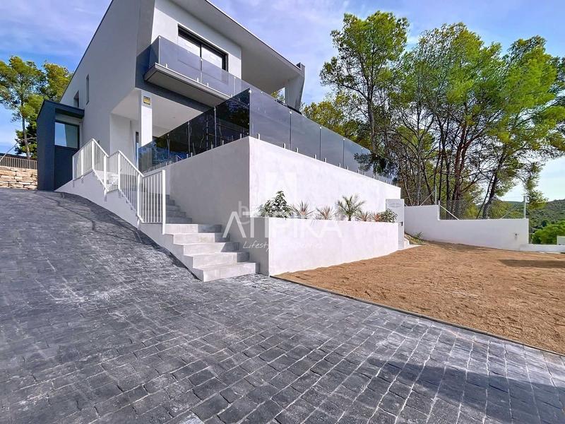 Foto 8189263f-3583-44aa-a93c-fcf0e2540fec. Casa con riscaldamento parcheggio piscina in Mas Alba Sant Pere de Ribes
