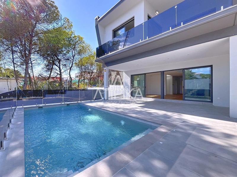 Foto b7a852ca-34fb-49cf-b9b0-abf3bbe07c24. Casa con riscaldamento parcheggio piscina in Mas Alba Sant Pere de Ribes