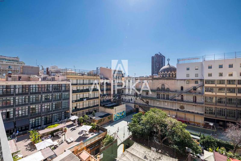 Foto 59f632b5-8ac4-4748-ae9b-f380aca81034. Piso propiedad única de 412m en finca histórica del eixample elegancia arquitectónica, techos de más de 4m y luz natural envolvente en Barcelona