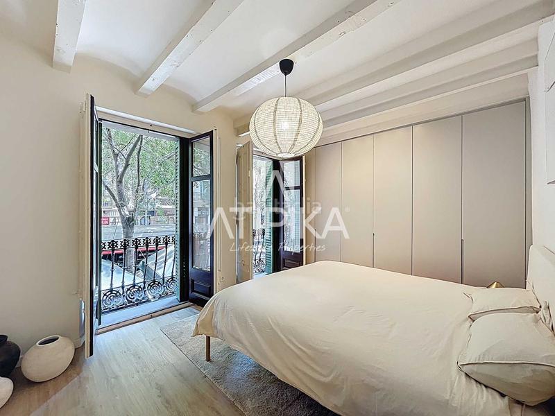 Foto f446156a-9087-4c30-93b0-1d0a22709371. Piso  en venta recién reformado en lantiga esquerra eixample en Barcelona