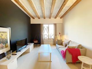 Alquiler Piso en St. Pere - Sta. Caterina - El Born. Moderno apartamento en alquiler temporal en el port vell.