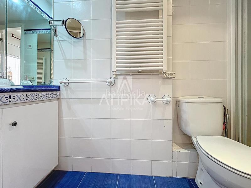Foto 9ca64987-b06a-4791-8315-c1942676716a. Piso  con encanto mediterráneo y jardín privado en el vinyet, a escasos metros del mar en Sitges