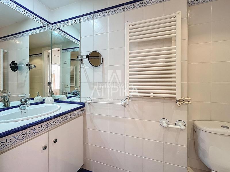 Foto a0237509-4c5a-40d9-9fdb-27a488d8cdc2. Piso  con encanto mediterráneo y jardín privado en el vinyet, a escasos metros del mar en Sitges