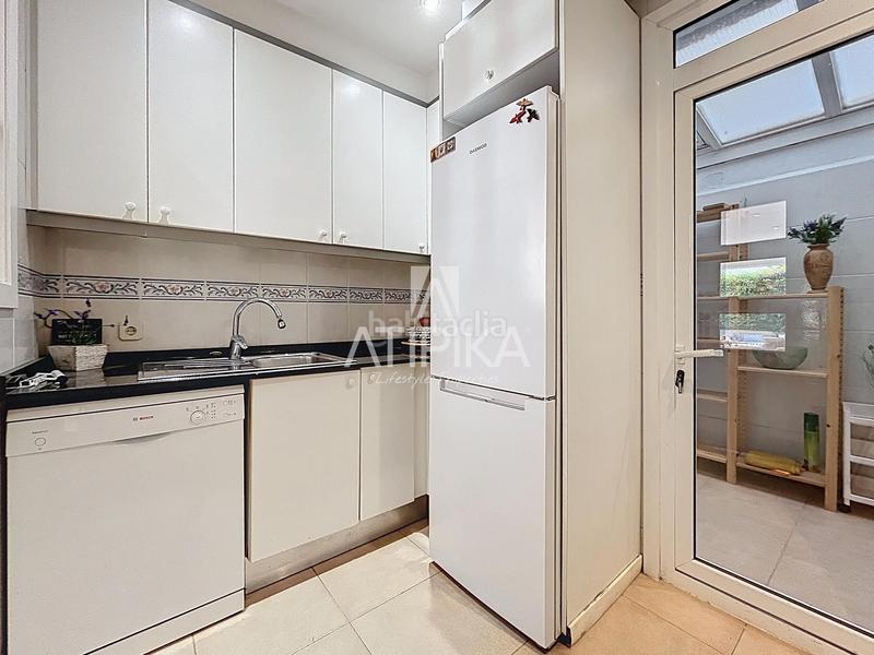 Foto a5665a8c-62aa-4f12-927c-ecf3a1a75ae9. Piso  con encanto mediterráneo y jardín privado en el vinyet, a escasos metros del mar en Sitges