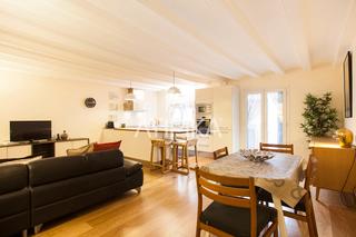 Location Appartement à Gòtic. Piso de alquiler temporal a un paso de la rambla  terraza privad