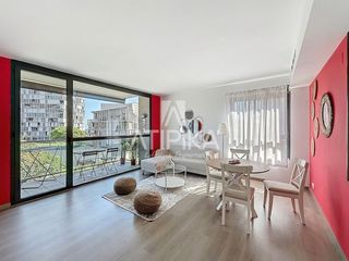 Lloguer Pis a Diagonal Mar i el Front Marítim del Poblenou. Piso en alquiler temporal con parking y zona comunitaria con pis