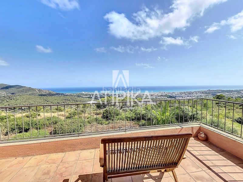 Foto eb2357e7-c1e1-4ad2-8a6a-540fe7690a35. Casa amb aparcament piscina a Mas Alba Sant Pere de Ribes