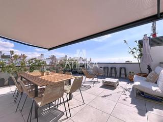 Duplex à Can Pei. Moderno dúplex en venta con vistas al mar