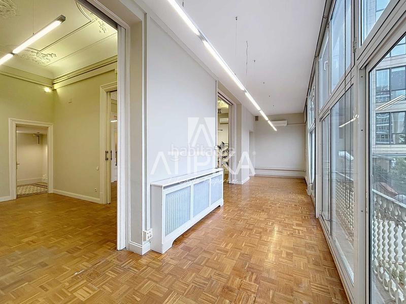 Foto 4a9ea30d-4759-43fe-9596-f65e64d72446. Miete büro mit heizung in Dreta de l´Eixample Barcelona