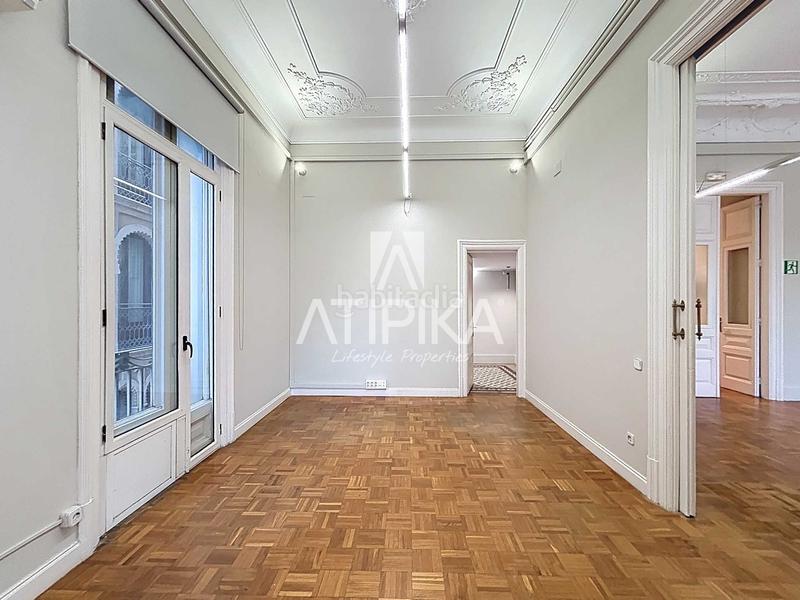 Foto de3d1138-5987-469f-9849-74289596d431. Miete büro mit heizung in Dreta de l´Eixample Barcelona